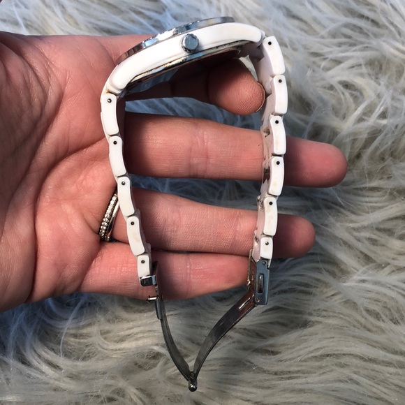 Fossil Watch White Gems Women’s [used] - Picture 2 of 8